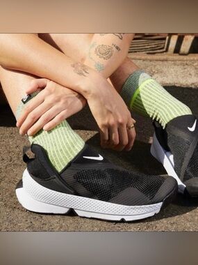 ✔️New✔️ NIKE GO FlyEase 'Black White'